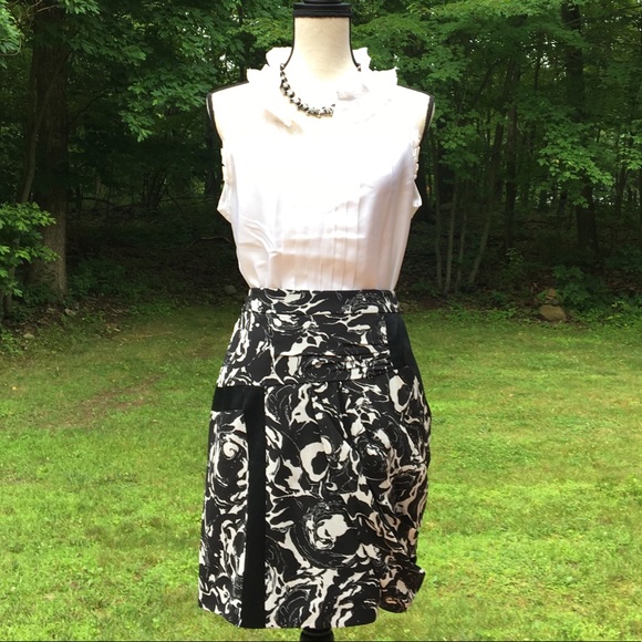 ANTHROPOLOGIE Silk “Winterbloom” Skirt - NEW - 14 - Picture 2 of 8